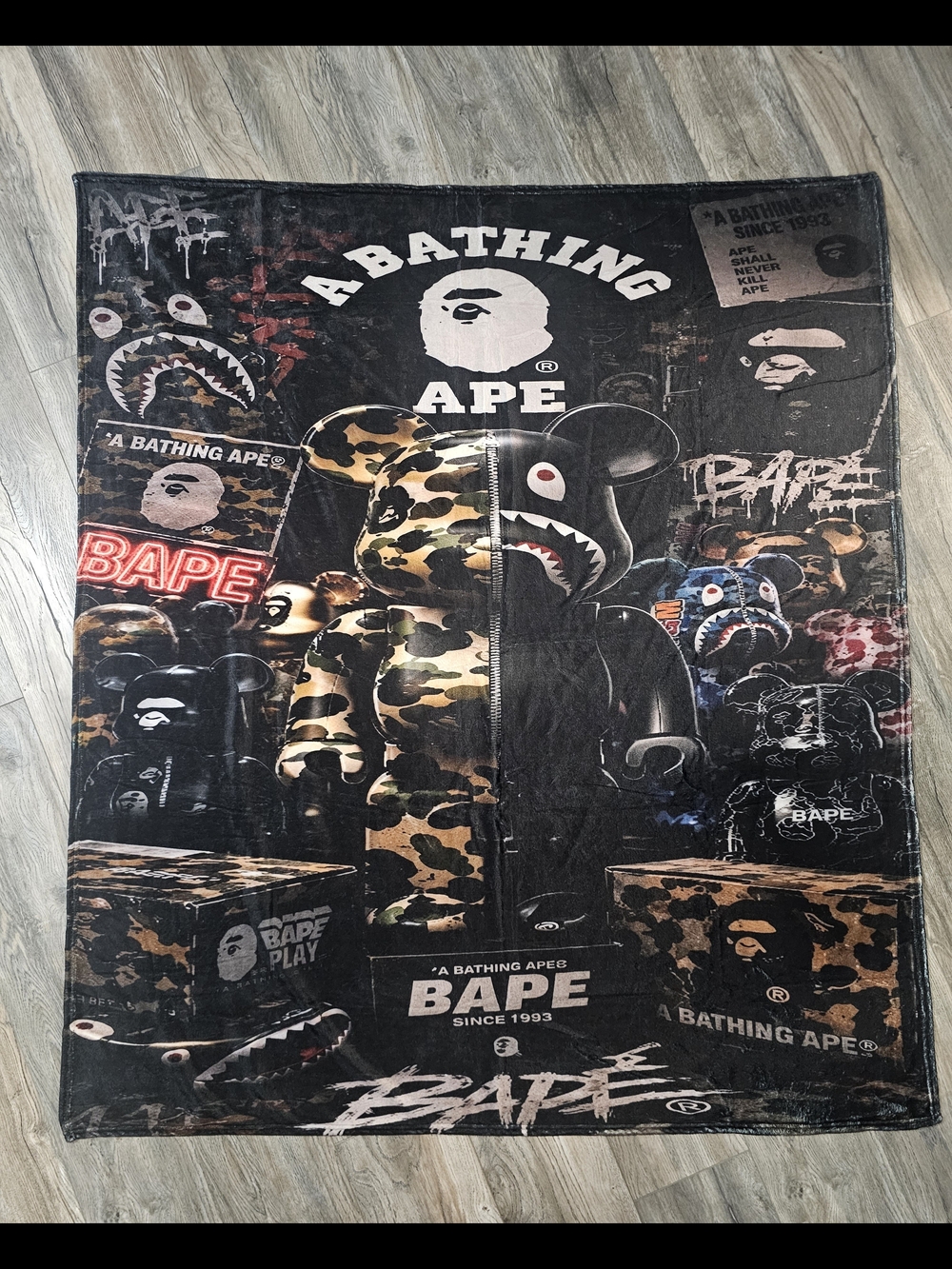 A Bathing Ape BAPE Camo Black Plush Throw Blanket